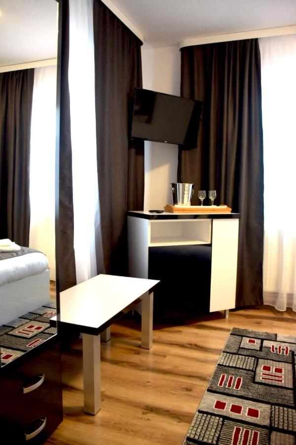 Aninoasa Casa Sonya 아파트 외부 사진