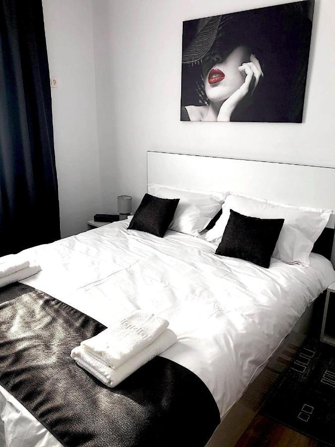 Aninoasa Casa Sonya 아파트 외부 사진
